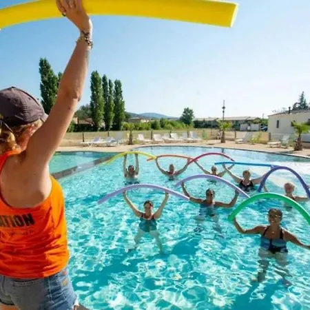 4 Etoiles - Piscine - Ef0gfh *